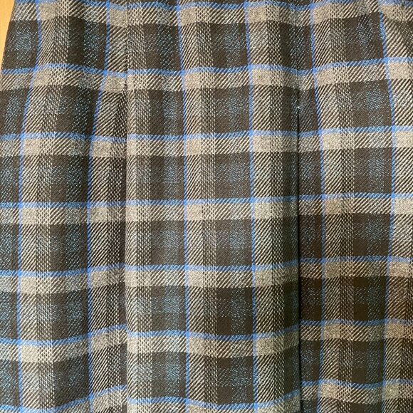 Paris Star Wool Plaid 2 Piece Set - oversized Blazer and skirt - Picture 9 of 11